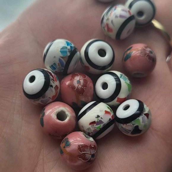 Floral Themed Bead Embellishment Lot Haul Bundle!! - Picture 3 of 7